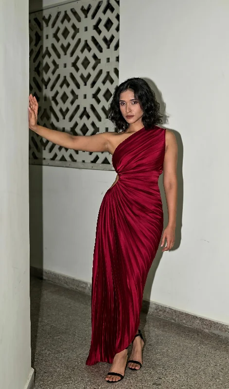 Precious dreams - burgundy satin asymmetric dress