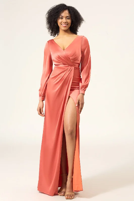"Sustainable and eco - friendly women's dresses"Terracotta A-Line V-Neck Satin Bridesmaid Dress With Slit "Sustainable and eco - friendly women's dresses"Terracotta A-Line V-Neck Satin Bridesmaid Dress With Slit