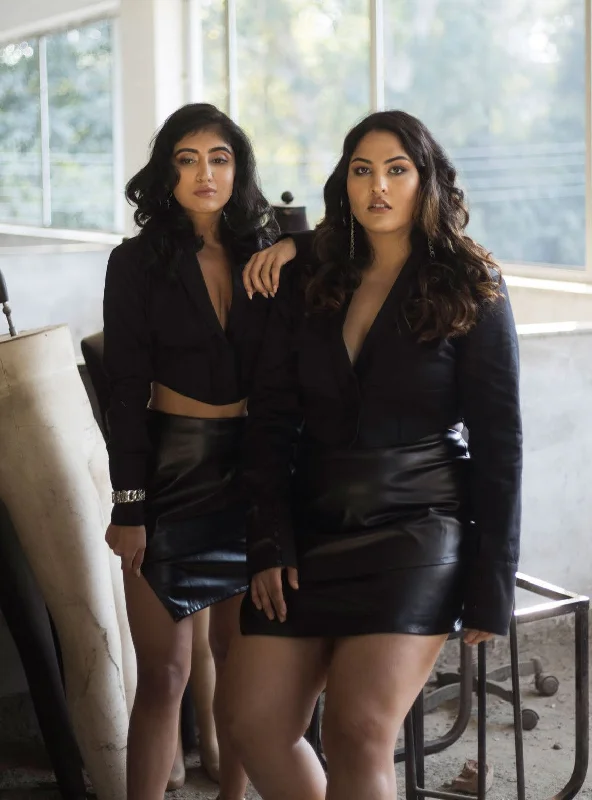 "Limited - Time Offer: Up to 50% Off on Women's Dresses!"Demi Black Faux Leather Skirt "Limited - Time Offer: Up to 50% Off on Women's Dresses!"Demi Black Faux Leather Skirt