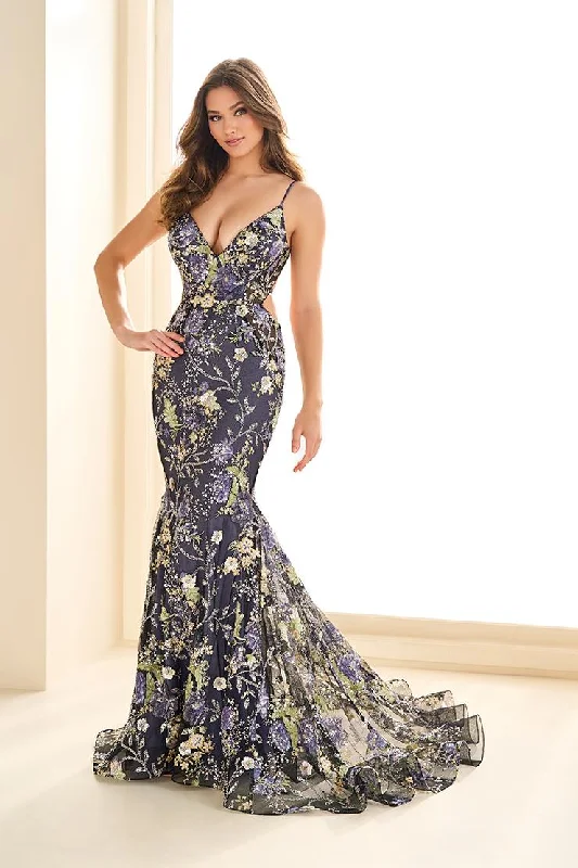 "Mother of the groom dresses for women in sophisticated designs"Ellie Wilde by Mon Cheri Dress EW36019 "Mother of the groom dresses for women in sophisticated designs"Ellie Wilde by Mon Cheri Dress EW36019