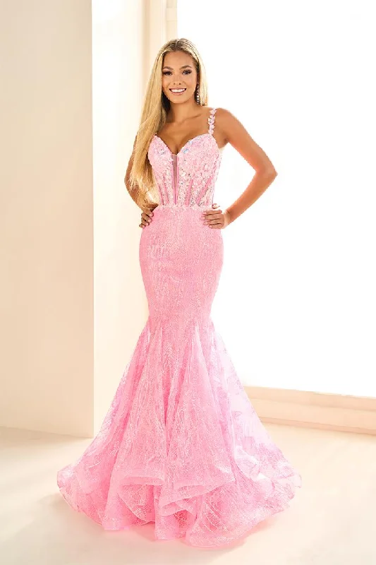 "Maxi dresses for women to wear in the fall"Ellie Wilde by Mon Cheri Dress EW36038
