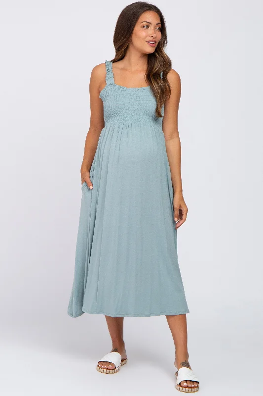 "Striped dresses for women with a classic touch"Light Blue Smocked Ruffle Strap Maternity Midi Dress "Striped dresses for women with a classic touch"Light Blue Smocked Ruffle Strap Maternity Midi Dress