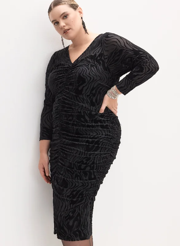 "Comfortable maternity dresses for pregnant women"Melanie Lyne - Velvet Zebra Print Dress "Comfortable maternity dresses for pregnant women"Melanie Lyne - Velvet Zebra Print Dress