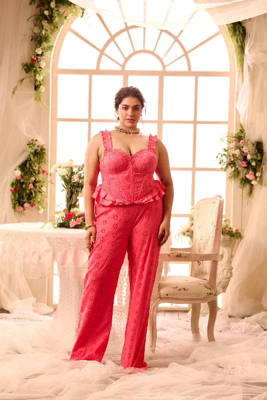 "Chiffon dresses for women with a flowy and light feel"Taiga Pink Schiffli Corset + Pant Coord Set "Chiffon dresses for women with a flowy and light feel"Taiga Pink Schiffli Corset + Pant Coord Set
