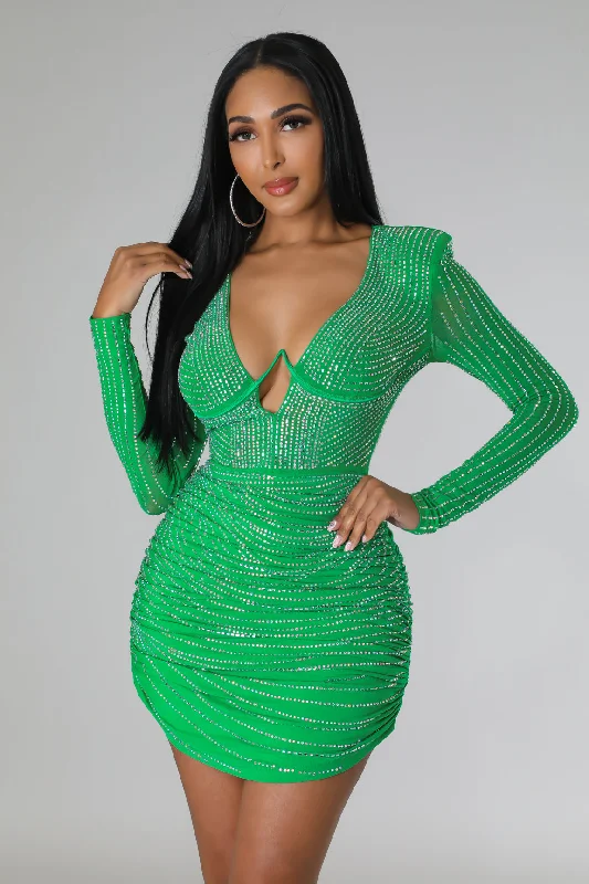 "Bodycon dresses for women to show off curves"Spring Bling Dress