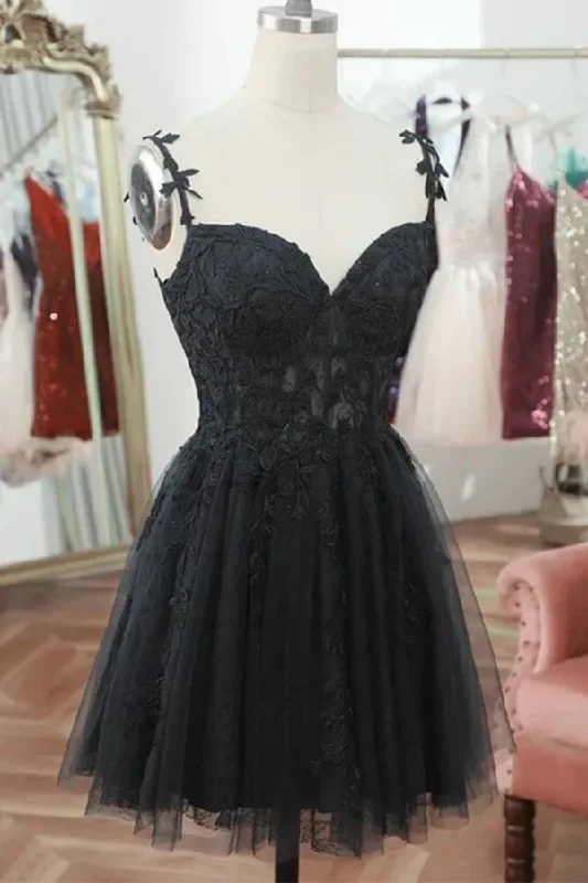 "Satin dresses for women for a luxurious appearance"Straps Sweetheart Lace Cute Black Homecoming Dress Cocktail Dress PD541 "Satin dresses for women for a luxurious appearance"Straps Sweetheart Lace Cute Black Homecoming Dress Cocktail Dress PD541