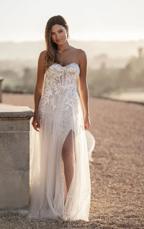"Hurry! Limited Stock - Get Your Dream Dress with a Special Discount"A1115