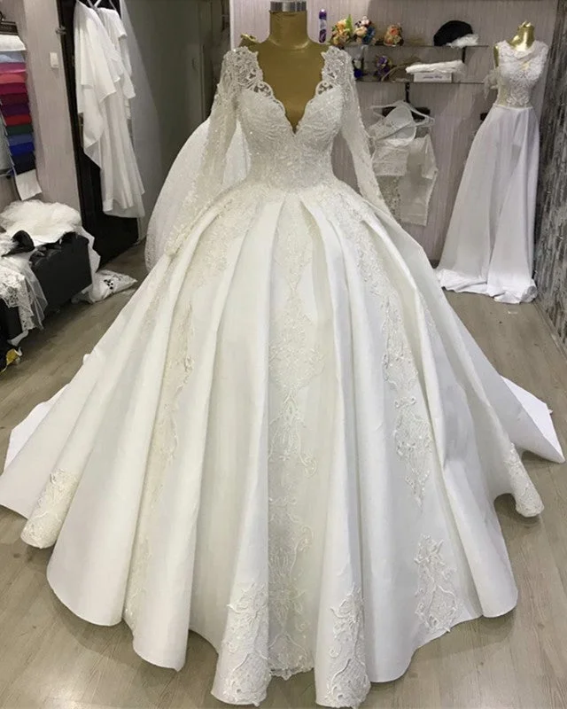Clearance Sale: Women's Dresses Ball Gown Wedding Dress V Neck Lace Embroidery Long Sleeves Clearance Sale: Women's Dresses Ball Gown Wedding Dress V Neck Lace Embroidery Long Sleeves