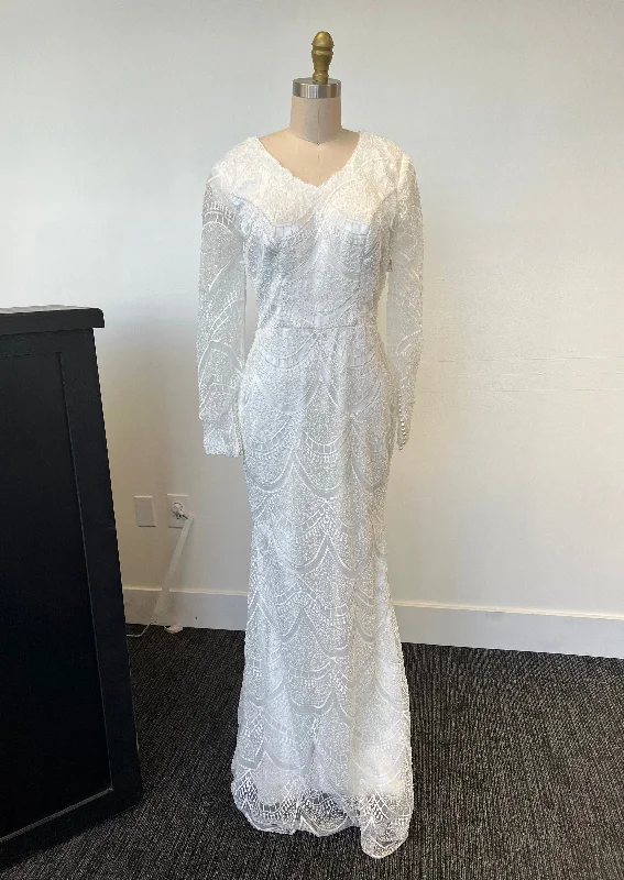 "Lace dresses for women for a romantic and elegant look"Bitsy Bridal 8675628