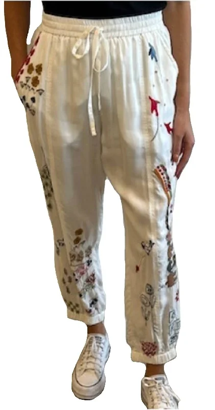 Printed wide leg jeans for women in a colorful and trendy styleCartagena Pant In Natural Printed wide leg jeans for women in a colorful and trendy styleCartagena Pant In Natural