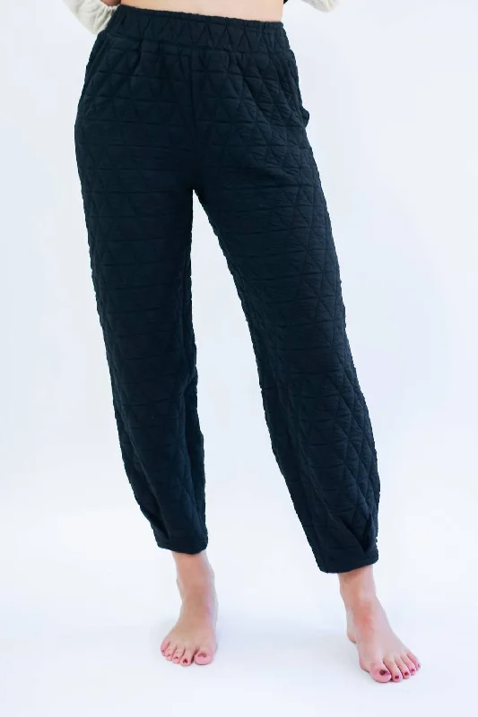 Recycled polyester pants for women in an eco - conscious choiceComfort Days Quilted Joggers In Black Recycled polyester pants for women in an eco - conscious choiceComfort Days Quilted Joggers In Black