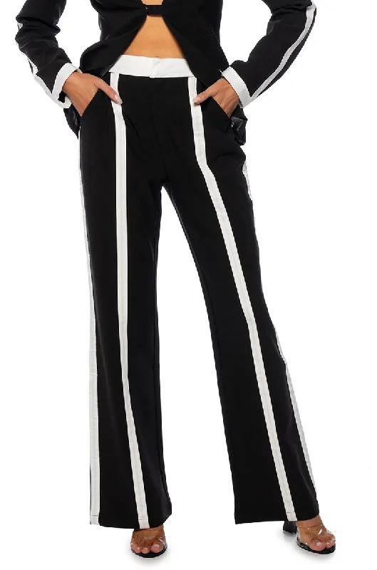 Paisley print wide leg pants for women in a unique and exotic styleDAY TO NIGHT TROUSER PANT Paisley print wide leg pants for women in a unique and exotic styleDAY TO NIGHT TROUSER PANT