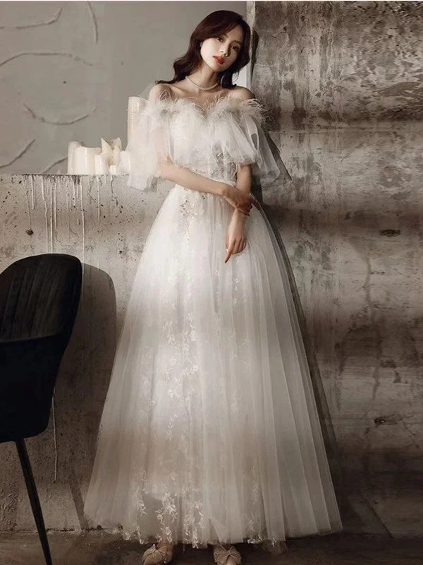 "Floral print dresses for women for a feminine look"Elegant Lace Popular Wedding Dresses, Unique Off Shoulder 2021 Wedding Dresses, Prom Dresses "Floral print dresses for women for a feminine look"Elegant Lace Popular Wedding Dresses, Unique Off Shoulder 2021 Wedding Dresses, Prom Dresses