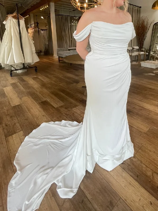 "New Arrivals Discount: 20% Off on Latest Women's Dress Collections"Europa Couture Taylor "New Arrivals Discount: 20% Off on Latest Women's Dress Collections"Europa Couture Taylor
