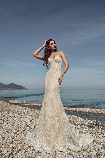 "Work - appropriate dresses for professional women"Floor-length Sweetheart Sleeveless Corset Back Lace Sheath Dress "Work - appropriate dresses for professional women"Floor-length Sweetheart Sleeveless Corset Back Lace Sheath Dress