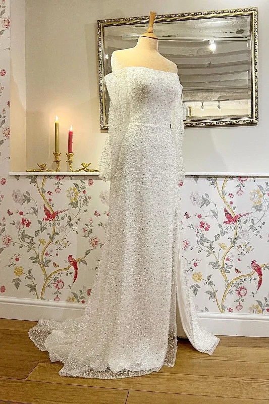 "Boho wedding dresses for women for a free - spirited vibe"Full Beads Wedding Gown with Off-the-shoulder Sleeves