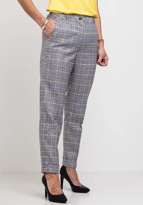 Leather look wide leg denim pants for women in a bold and stylish lookGerry Weber Crop Leisure Trouser