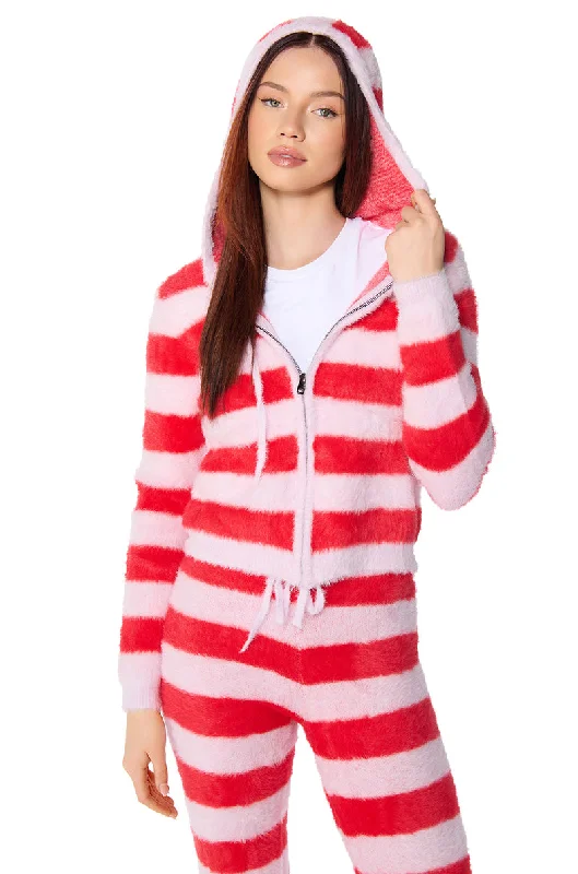Houndstooth print pants for women in a sophisticated styleGOOD KARMA FUZZY ZIP UP HOODED SWEATER Houndstooth print pants for women in a sophisticated styleGOOD KARMA FUZZY ZIP UP HOODED SWEATER