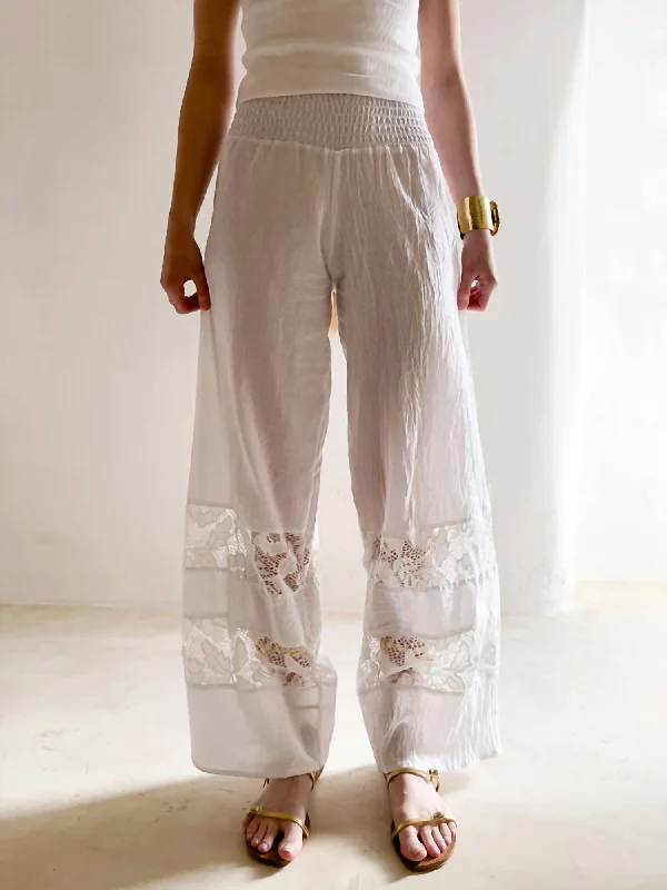 Elastic waist wide leg pants for plus size women in a comfortable and flattering styleLiz Pant In White Elastic waist wide leg pants for plus size women in a comfortable and flattering styleLiz Pant In White