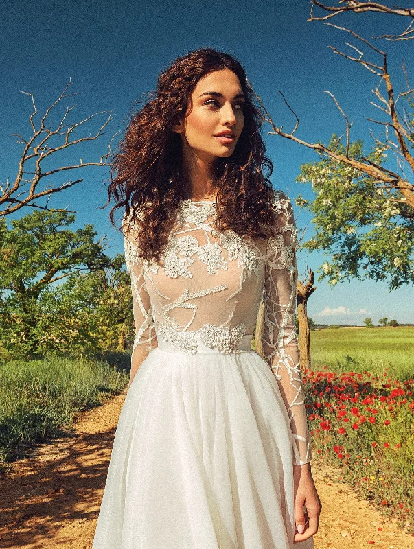 "Sequined dresses for women to shine at parties"Long Sleeeve High Neck A-Line Wedding Dress