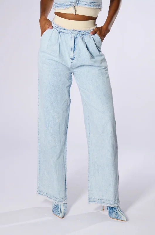 Lightweight jogger pants for women to runMIDDAY PARK DATE HIGH WAIST TROUSER