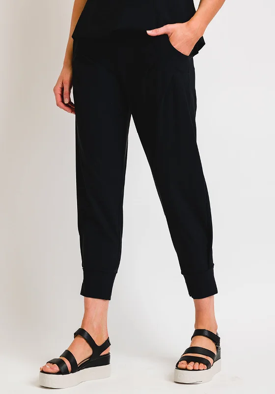 Metallic effect pants for women in a glamorous styleNaya Jersey Loose Fit Cropped Trousers, Black Metallic effect pants for women in a glamorous styleNaya Jersey Loose Fit Cropped Trousers, Black