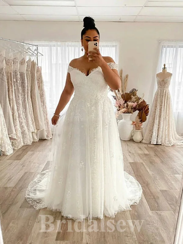 "Polka dot dresses for women with a retro vibe"Plus Size A-line Off the Shoulder V-Neck Country Beach Vintage Long Wedding Dresses WD350 "Polka dot dresses for women with a retro vibe"Plus Size A-line Off the Shoulder V-Neck Country Beach Vintage Long Wedding Dresses WD350