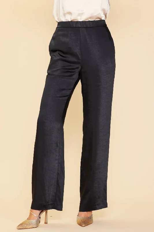 Culottes with ruffled hem for women in a feminine styleSatin Elastic Waist Straight Leg Pant In Black Culottes with ruffled hem for women in a feminine styleSatin Elastic Waist Straight Leg Pant In Black