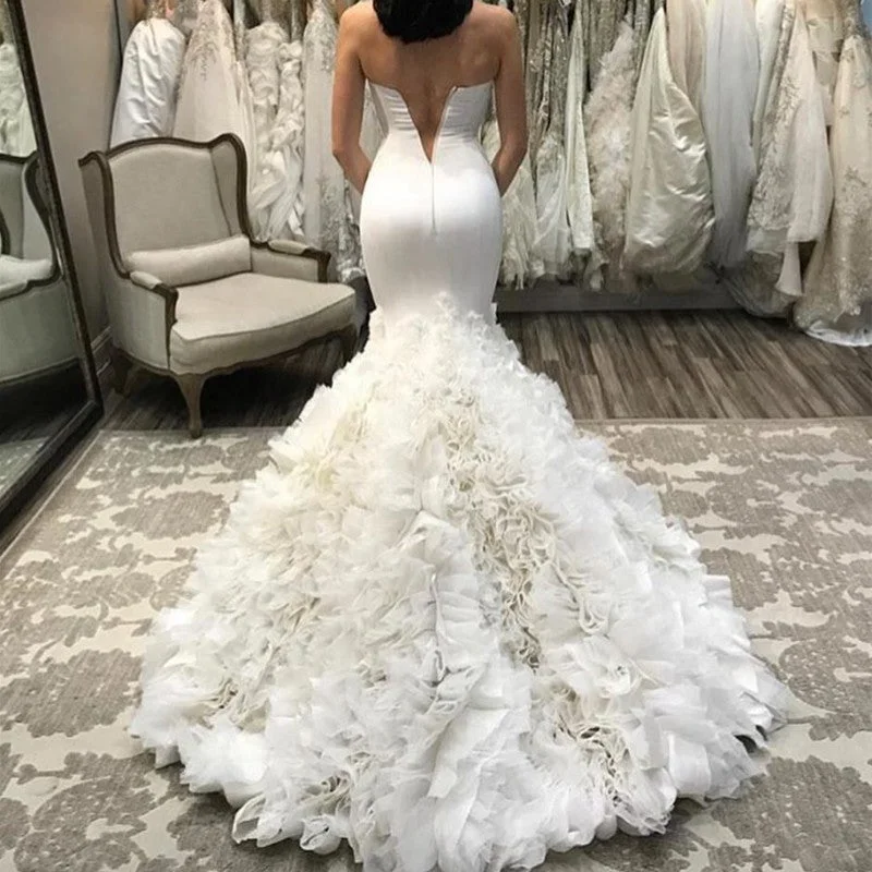 "Vintage - look women's dresses for a retro charm"Strapless Sweetheart Bodice Corset Organza Layered Wedding Mermaid Dresses "Vintage - look women's dresses for a retro charm"Strapless Sweetheart Bodice Corset Organza Layered Wedding Mermaid Dresses