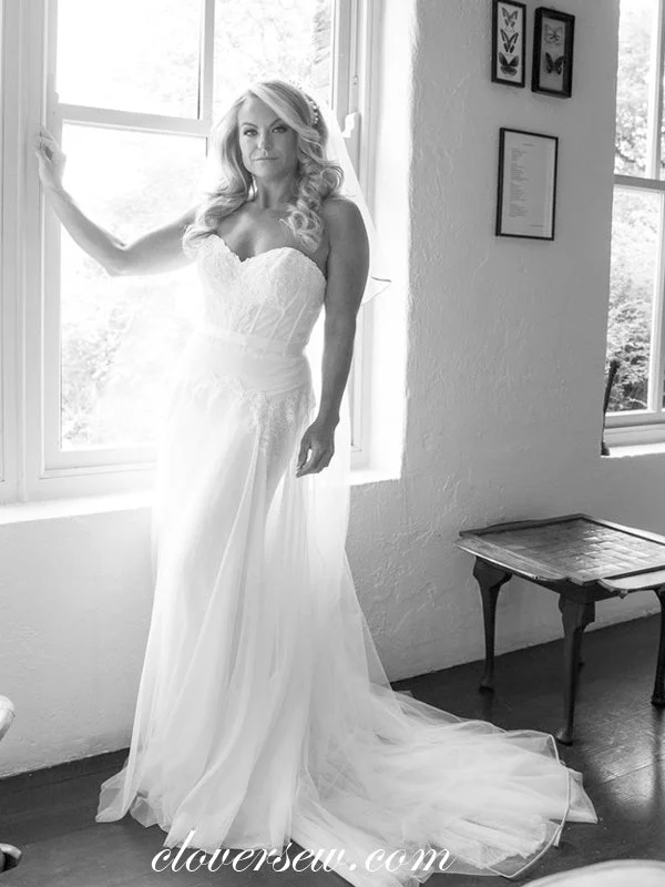 "Animal print dresses for women who love bold styles"Sweetheart Strapless Lace Applique Elegant Wedding Dresses, CW0229 "Animal print dresses for women who love bold styles"Sweetheart Strapless Lace Applique Elegant Wedding Dresses, CW0229