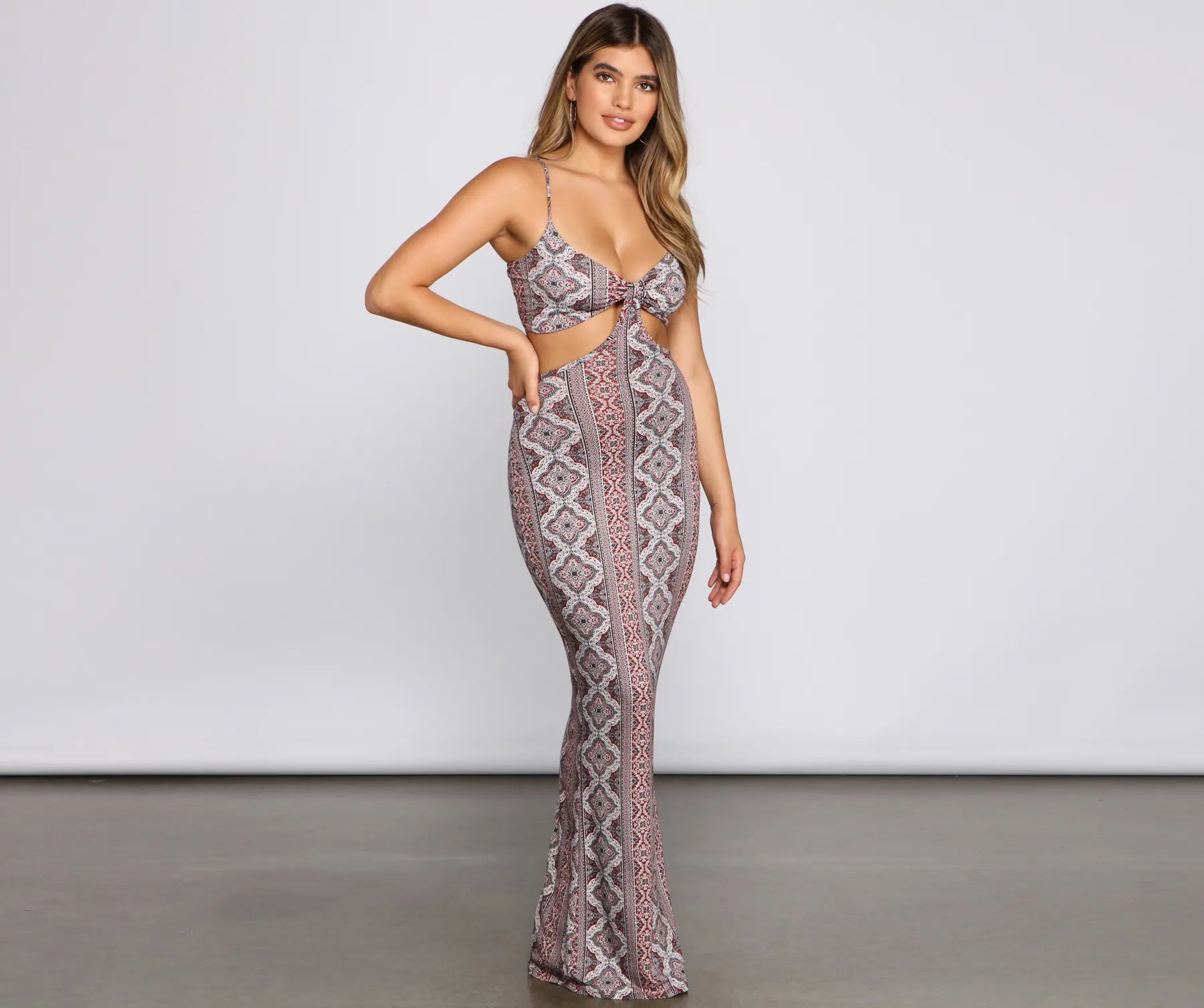 "Long sleeve dresses for women in cold weather"Carefree Bohemian Chic Cutout Maxi Dress