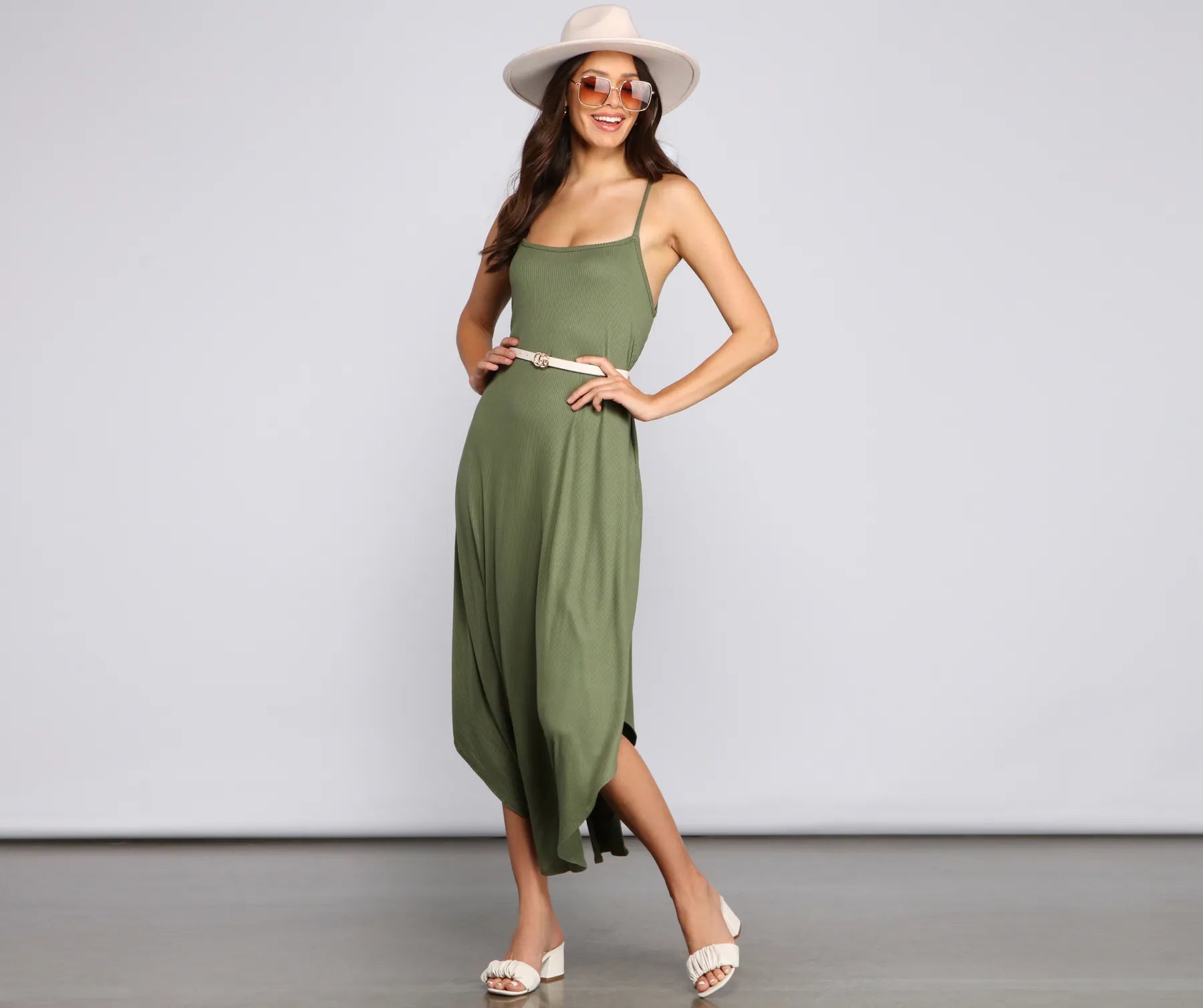 "Mermaid - style wedding dresses for women for a dramatic look"Effortless Vibes Sleeveless Maxi Dress "Mermaid - style wedding dresses for women for a dramatic look"Effortless Vibes Sleeveless Maxi Dress