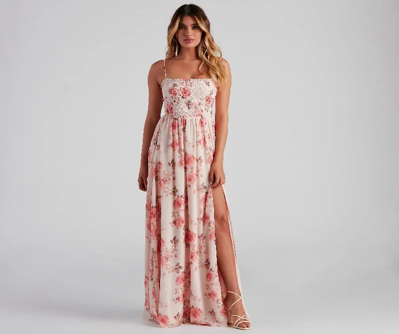 "Midi dresses for women with unique patterns"Effortlessly Enchanting Floral Maxi Dress "Midi dresses for women with unique patterns"Effortlessly Enchanting Floral Maxi Dress