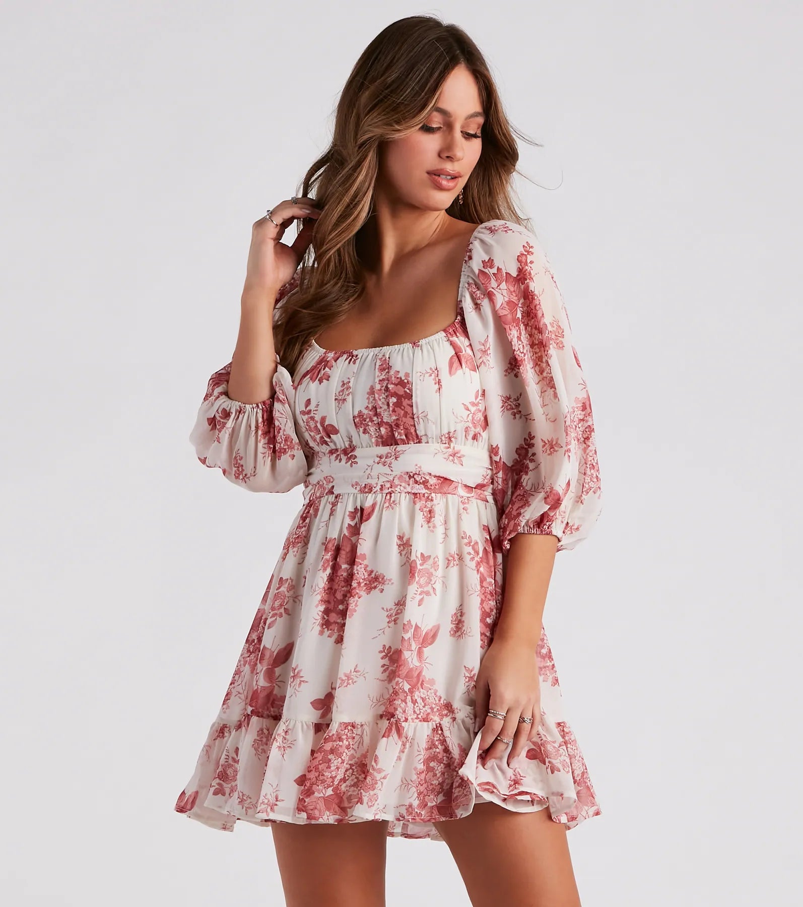 "Vintage - look women's dresses for a retro charm"Sunday Girl Floral Chiffon Skater Dress "Vintage - look women's dresses for a retro charm"Sunday Girl Floral Chiffon Skater Dress