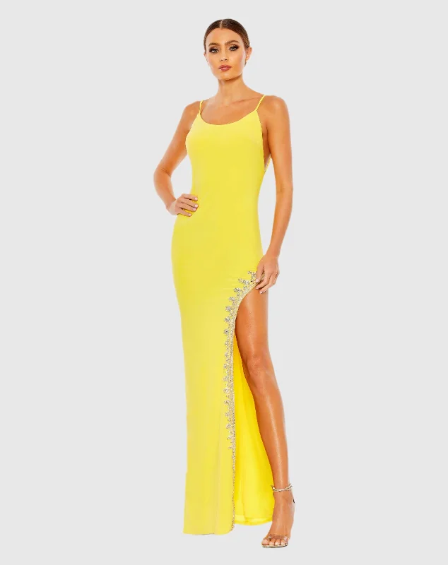 "Simple wedding dresses for women who prefer understated elegance"Rhinestone Encrusted Side Slit Cami Bodycon Gown "Simple wedding dresses for women who prefer understated elegance"Rhinestone Encrusted Side Slit Cami Bodycon Gown