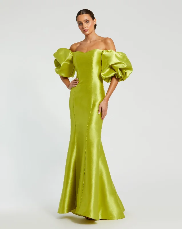 "Denim dresses for women for a casual and cool style"Green Sweetheart Off The Shoulder Puff Sleeve Gown "Denim dresses for women for a casual and cool style"Green Sweetheart Off The Shoulder Puff Sleeve Gown