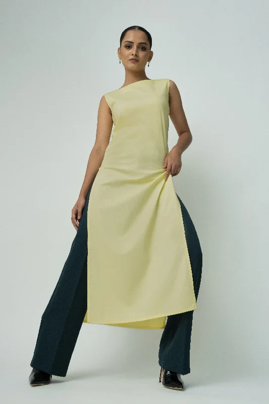 "Maxi dresses for women to wear in the fall"Yellow Qua Convertible Maxi Dress