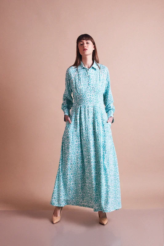 "Bodycon dresses for women to show off curves"Women's Green Printed Shirt Dress