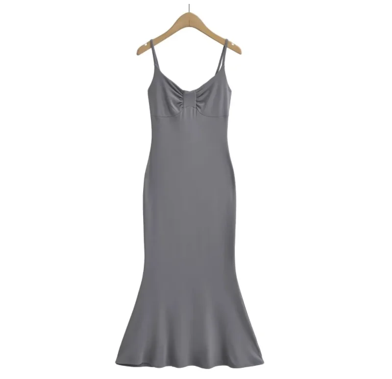 "Mini dresses for women for a youthful and trendy look"Runwaylover 1765 New Style 2023 Ladies Fashion Slim Maxi Dress "Mini dresses for women for a youthful and trendy look"Runwaylover 1765 New Style 2023 Ladies Fashion Slim Maxi Dress