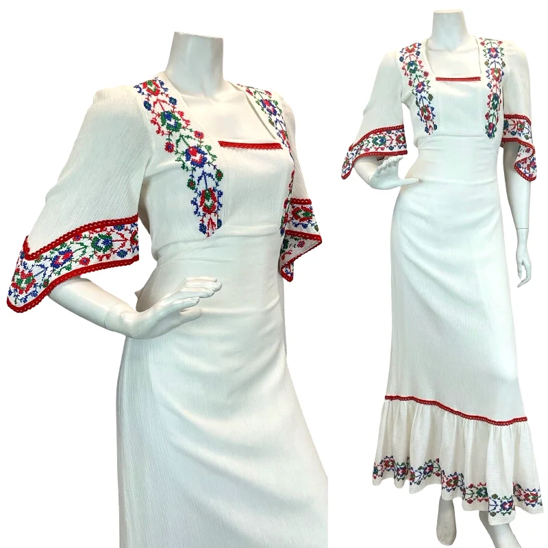 Clearance Sale: Women's Dresses VTG 70S COTTAGECORE EMBROIDERED FLORAL FESTIVAL RED WHITE BLUE MAXI DRESS 8 10 Clearance Sale: Women's Dresses VTG 70S COTTAGECORE EMBROIDERED FLORAL FESTIVAL RED WHITE BLUE MAXI DRESS 8 10