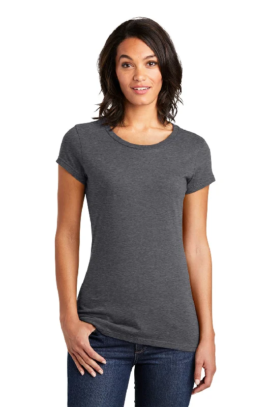 Women's T - shirt with a patchwork designDistrict Womens Very Important Short Sleeve Crewneck T-Shirt - Heather Charcoal Grey Women's T - shirt with a patchwork designDistrict Womens Very Important Short Sleeve Crewneck T-Shirt - Heather Charcoal Grey