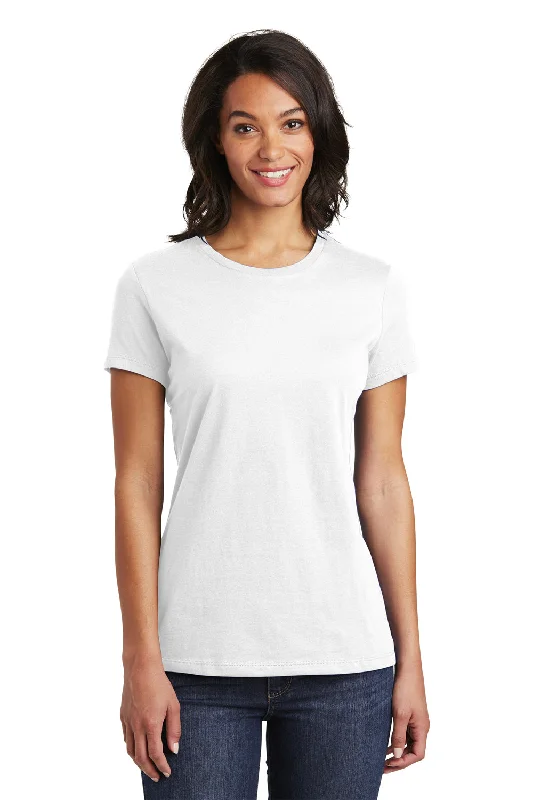 Chunky ribbed women's T - shirt for a textured lookDistrict Womens Very Important Short Sleeve Crewneck T-Shirt - White Chunky ribbed women's T - shirt for a textured lookDistrict Womens Very Important Short Sleeve Crewneck T-Shirt - White