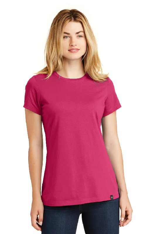 Women's button - down T - shirt in a classic styleNew Era Womens Heritage Short Sleeve Crewneck T-Shirt - Deep Pink - Closeout Women's button - down T - shirt in a classic styleNew Era Womens Heritage Short Sleeve Crewneck T-Shirt - Deep Pink - Closeout