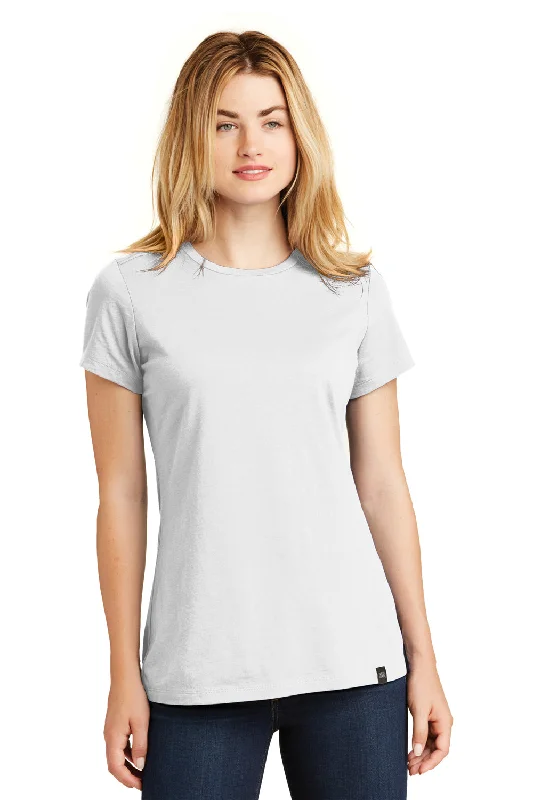 Plus size women's V - neck T - shirt for a flattering lookNew Era Womens Heritage Short Sleeve Crewneck T-Shirt - White - Closeout Plus size women's V - neck T - shirt for a flattering lookNew Era Womens Heritage Short Sleeve Crewneck T-Shirt - White - Closeout