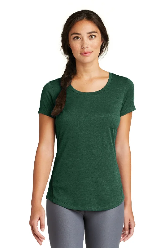 Women's T - shirt with a high - low hem and side slitsNew Era Womens Series Performance Jersey Moisture Wicking Short Sleeve Crewneck T-Shirt - Dark Green - Closeout Women's T - shirt with a high - low hem and side slitsNew Era Womens Series Performance Jersey Moisture Wicking Short Sleeve Crewneck T-Shirt - Dark Green - Closeout