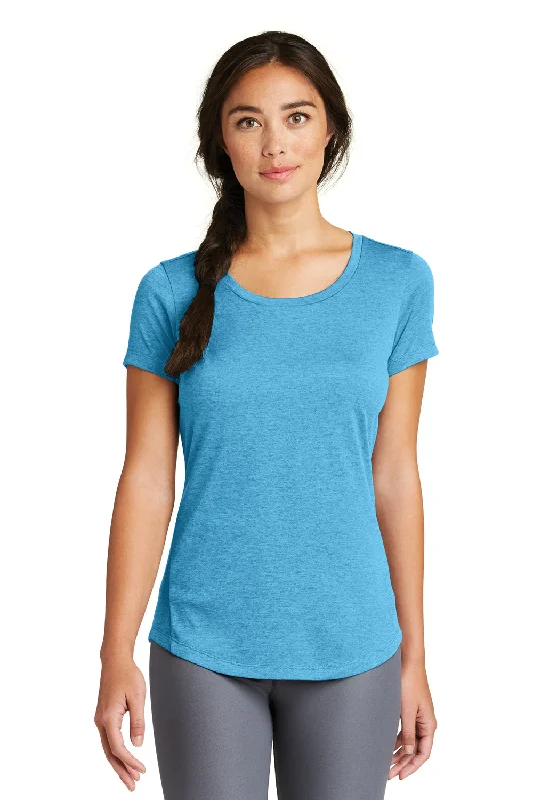 Cable knit women's T - shirt with a cable - textured pocketNew Era Womens Series Performance Jersey Moisture Wicking Short Sleeve Crewneck T-Shirt - Sky Blue - Closeout Cable knit women's T - shirt with a cable - textured pocketNew Era Womens Series Performance Jersey Moisture Wicking Short Sleeve Crewneck T-Shirt - Sky Blue - Closeout
