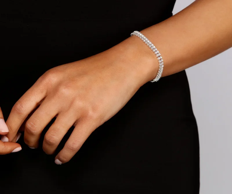 "Mini dresses for women for a youthful and trendy look"Charming Cubic Zirconia Baguette Bracelet "Mini dresses for women for a youthful and trendy look"Charming Cubic Zirconia Baguette Bracelet