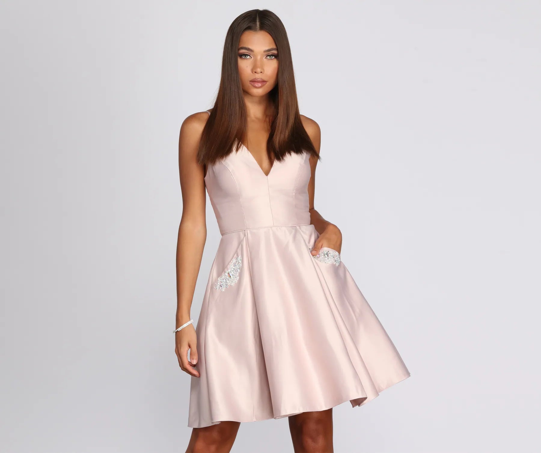 "Vintage - look women's dresses for a retro charm"River Formal Satin Party Dress