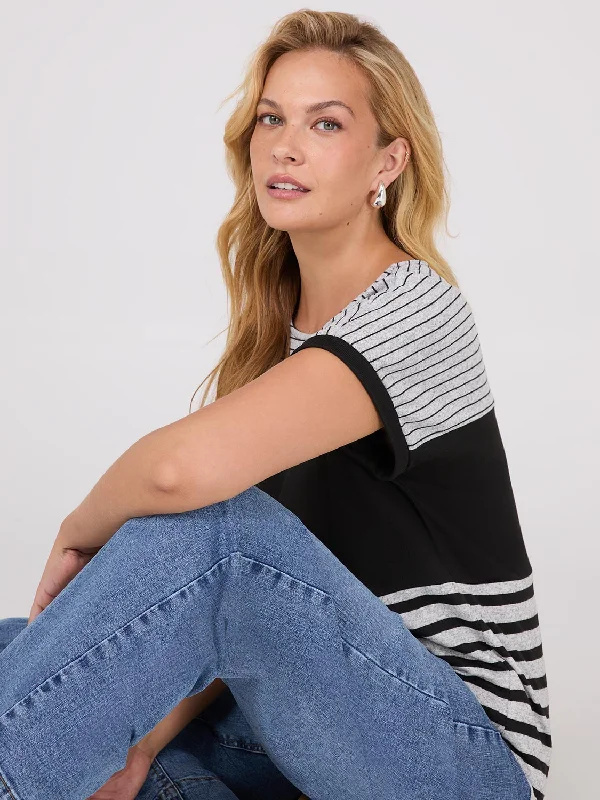 Women's T - shirt with a beaded - embroidery detailColour Block Striped Dolman Sleeve Top