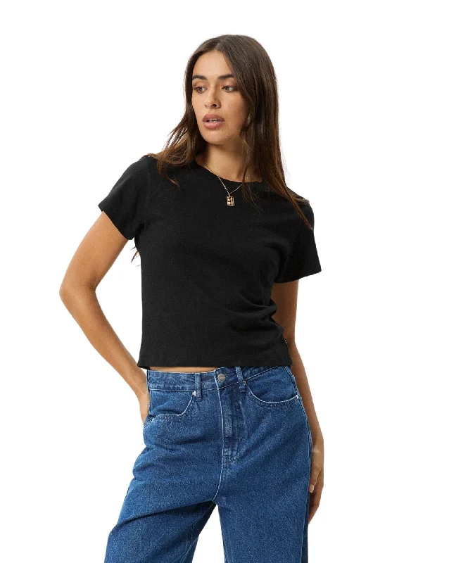 Women's oversized tunic T - shirt for a relaxed fitCarmen Baby Tee